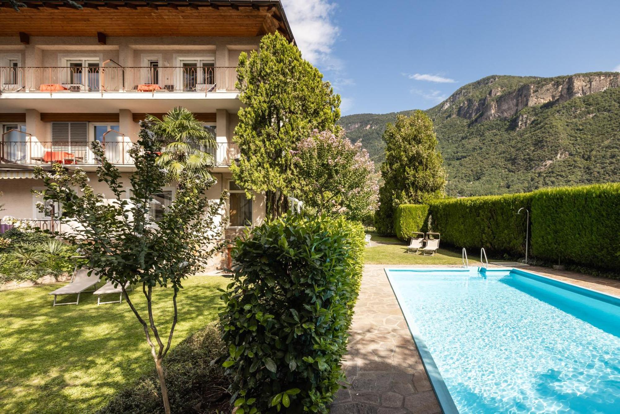 Weingarten Terlan - Rooms & Breakfast Esterno foto
